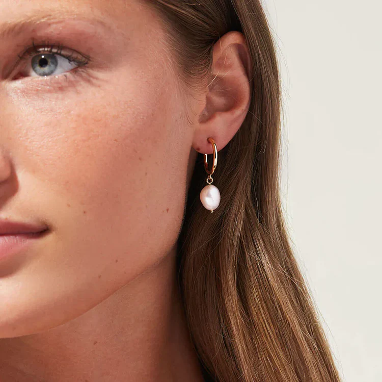 Everyday Elegance with Modern Jewelry Essentials